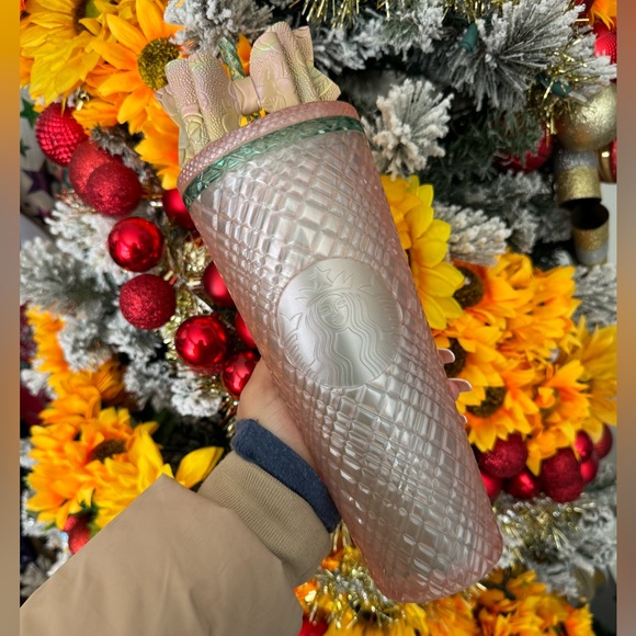 SOLD🌷STARBUCKS 2023 summer jeweled pearl pink tumbler ✨ - Picture 8 of 15